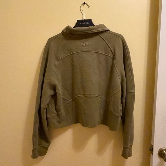 Green Lululemon Scuba - Picture 6 of 6